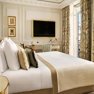 Deluxe Zimmer mit Kingsize-Bett